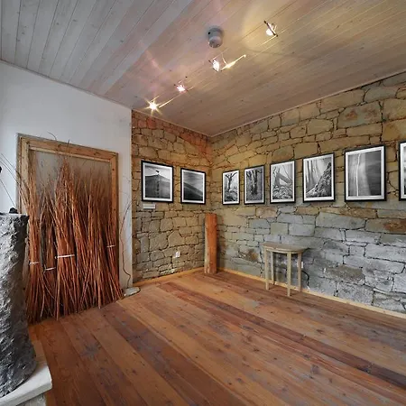 Galerie *